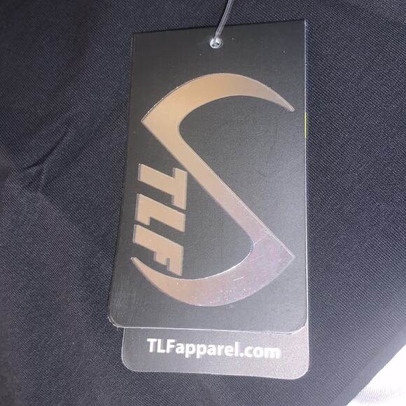 TLF Apparel Sliced Gym Crop Tee. Black.‎ - Picture 6 of 12